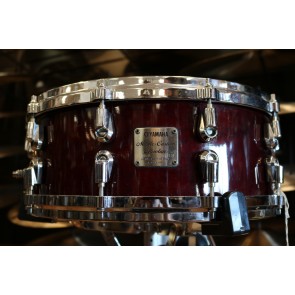 USED - Yamaha Maple Custom Absolute Nouveau Snare Drum - 5.5" x 14" - Cherry Lacquer Finish