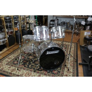 Vintage Ludwig ’70’s Vistalites 14x26,10x14,12x15,16x18 w/hardware and bags, very good condition