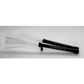 Headhunters Nylon Retracts Brushes